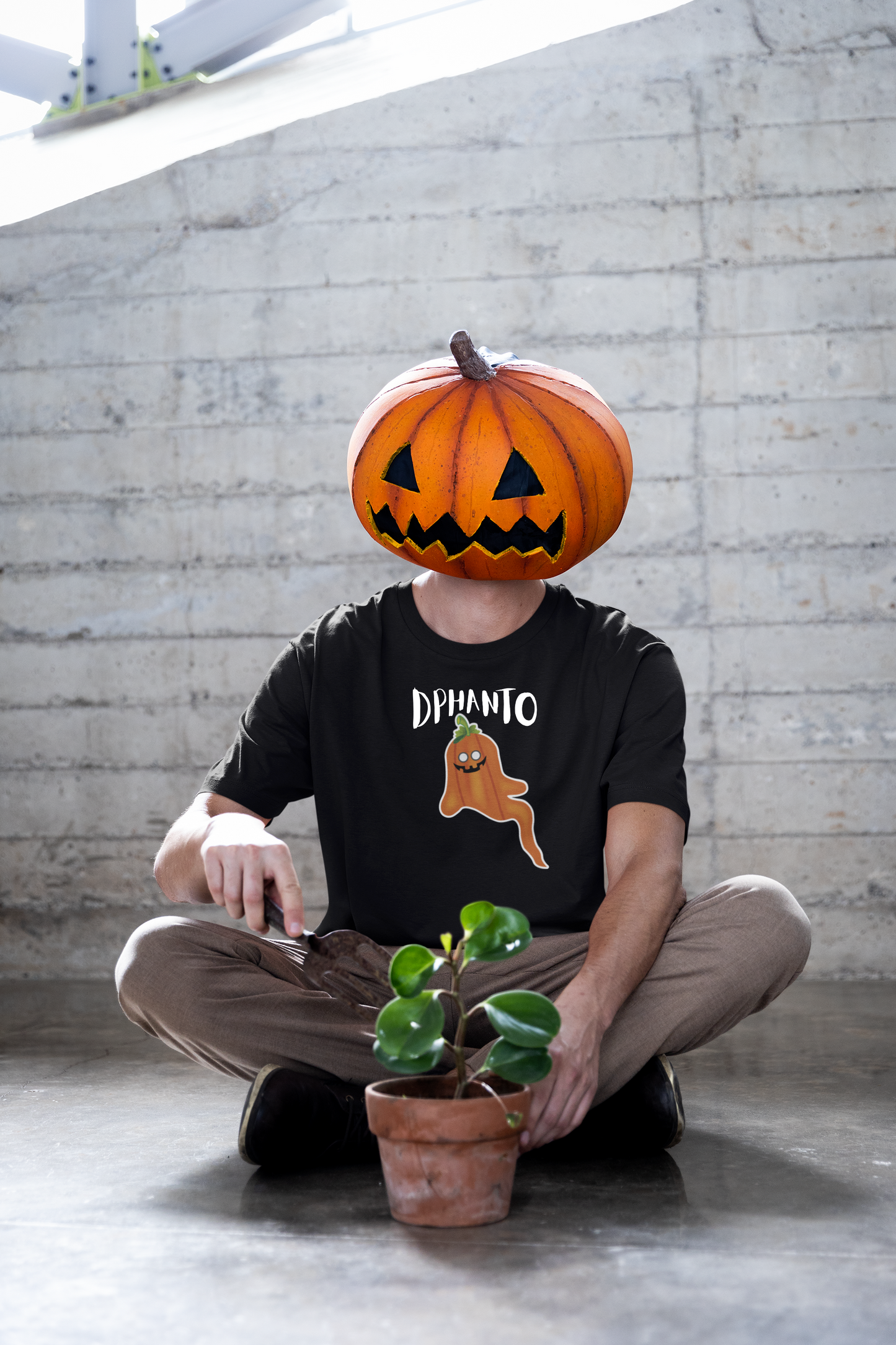 Dphanto pumpkins costume t-shirt.